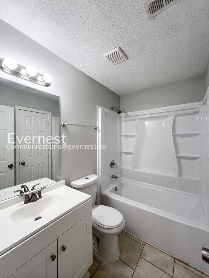 Building Photo - 9931 Adina Cove