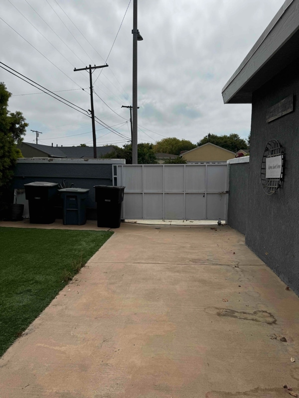 Building Photo - 17212 Amie Ave