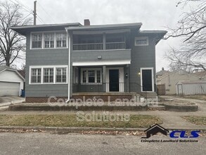 Building Photo - 2266-2262 Warren St