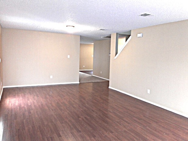 Building Photo - 12104 Worchester Dr