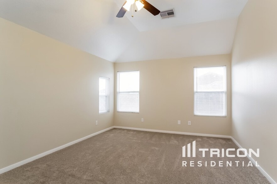 Building Photo - 11727 Abby Ridge Way