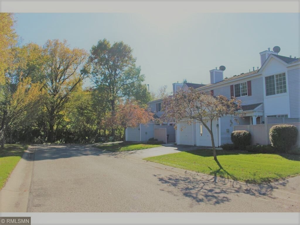 Building Photo - 4415 Naper Bay