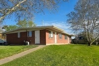 Building Photo - 2583 W 4800 S