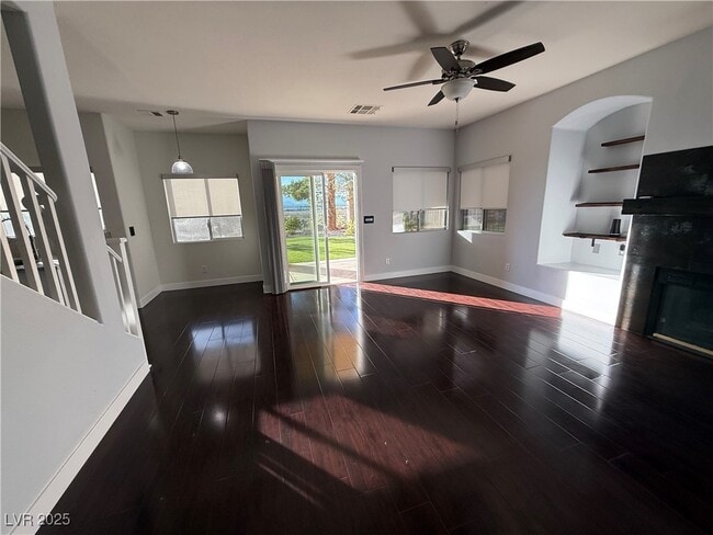 Building Photo - 1373 Dragon Rock Dr