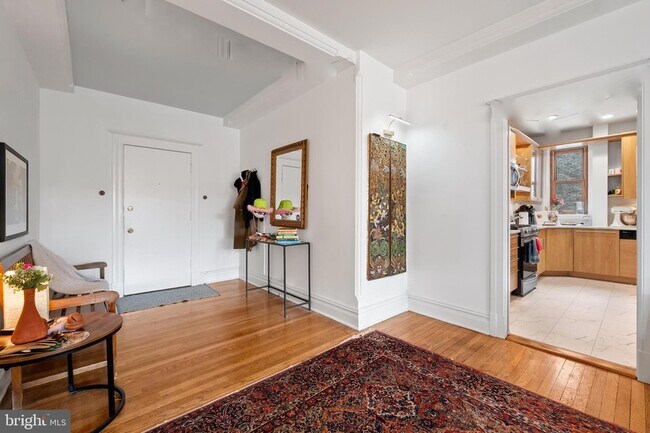 Building Photo - 1514 17th St NW