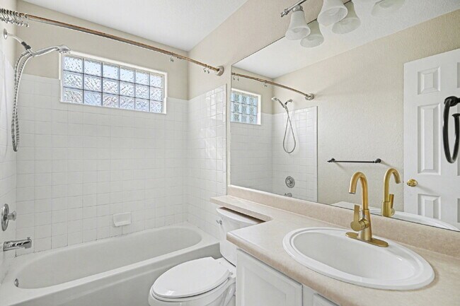 Building Photo - 12584 S Beaver Creek Way
