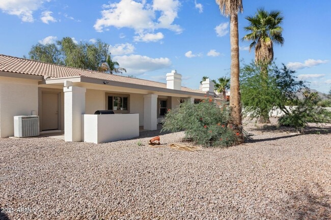 Building Photo - 15912 Centipede Dr
