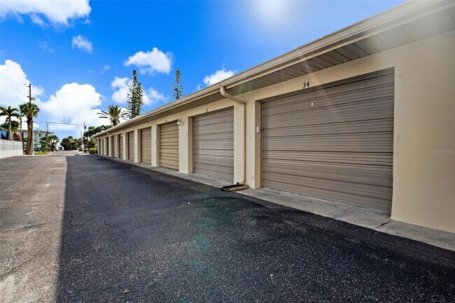 Building Photo - 5000 Gulf Blvd