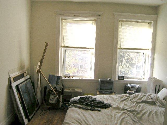 Building Photo - 72 Kirkland St