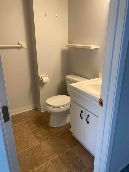 Building Photo - 1419 Arden View Dr