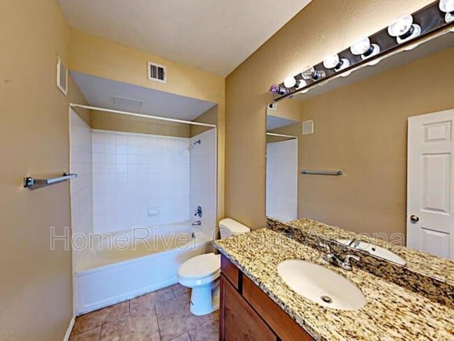 Building Photo - 5401 E Van Buren St