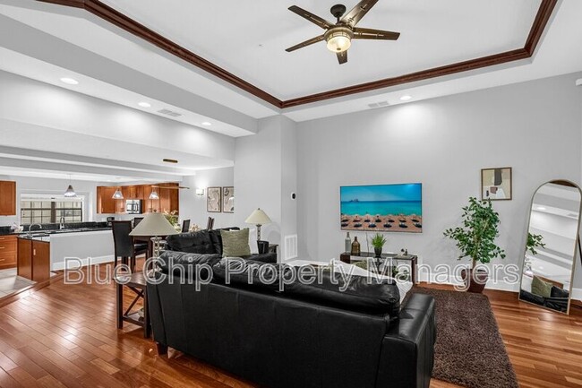 Building Photo - 14518 Damai Ln