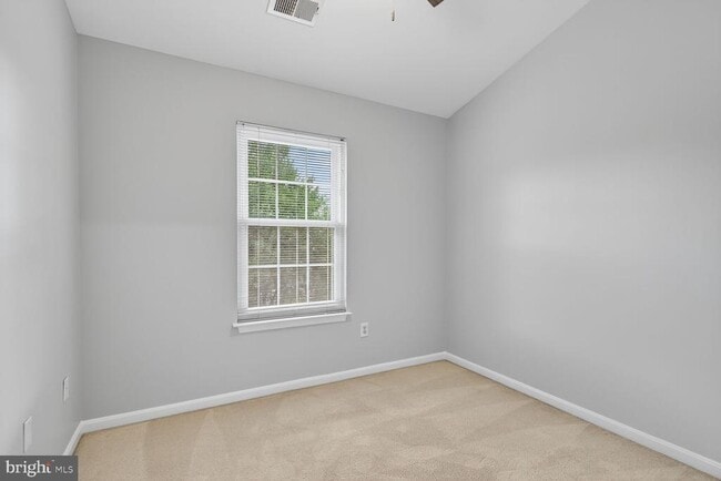 Building Photo - 5223 Ballycastle Cir