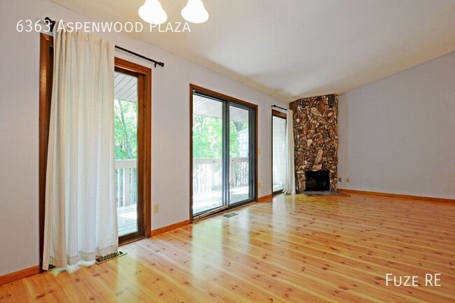 Building Photo - 6363 Aspenwood Plaza