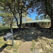 Building Photo - 5364 Santa Monica Cove