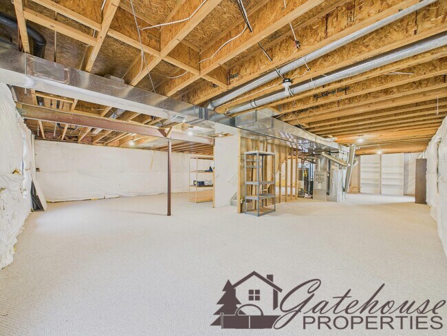 Building Photo - 7765 Lebrun Ct