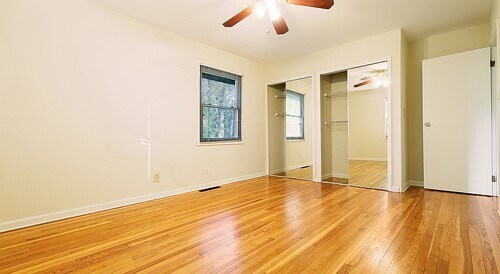 Building Photo - 1221 Old Cannons Ln