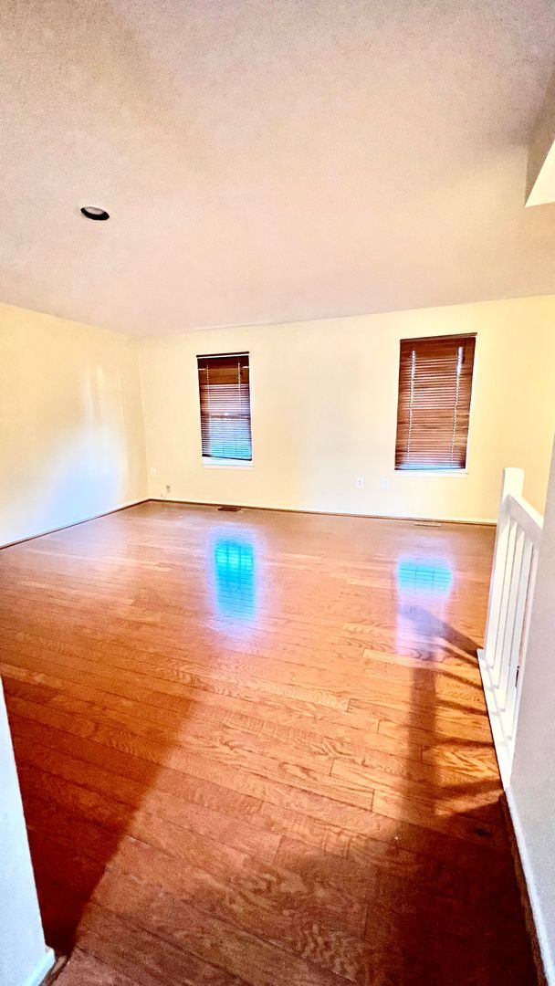 Building Photo - Beautiful Townhome Near Gunner's Lake in Germantown