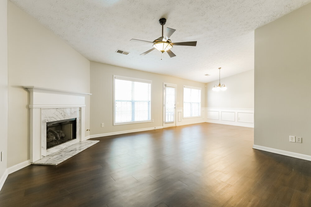 Building Photo - 555 The Blvd