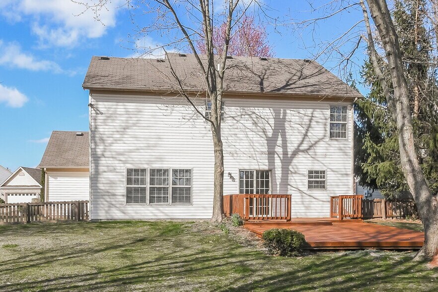 Building Photo - 5805 Tanager Ln