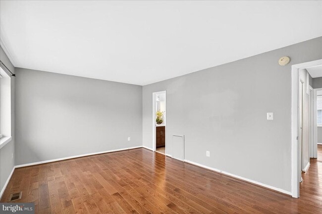 Building Photo - 9518 Miranda Ct