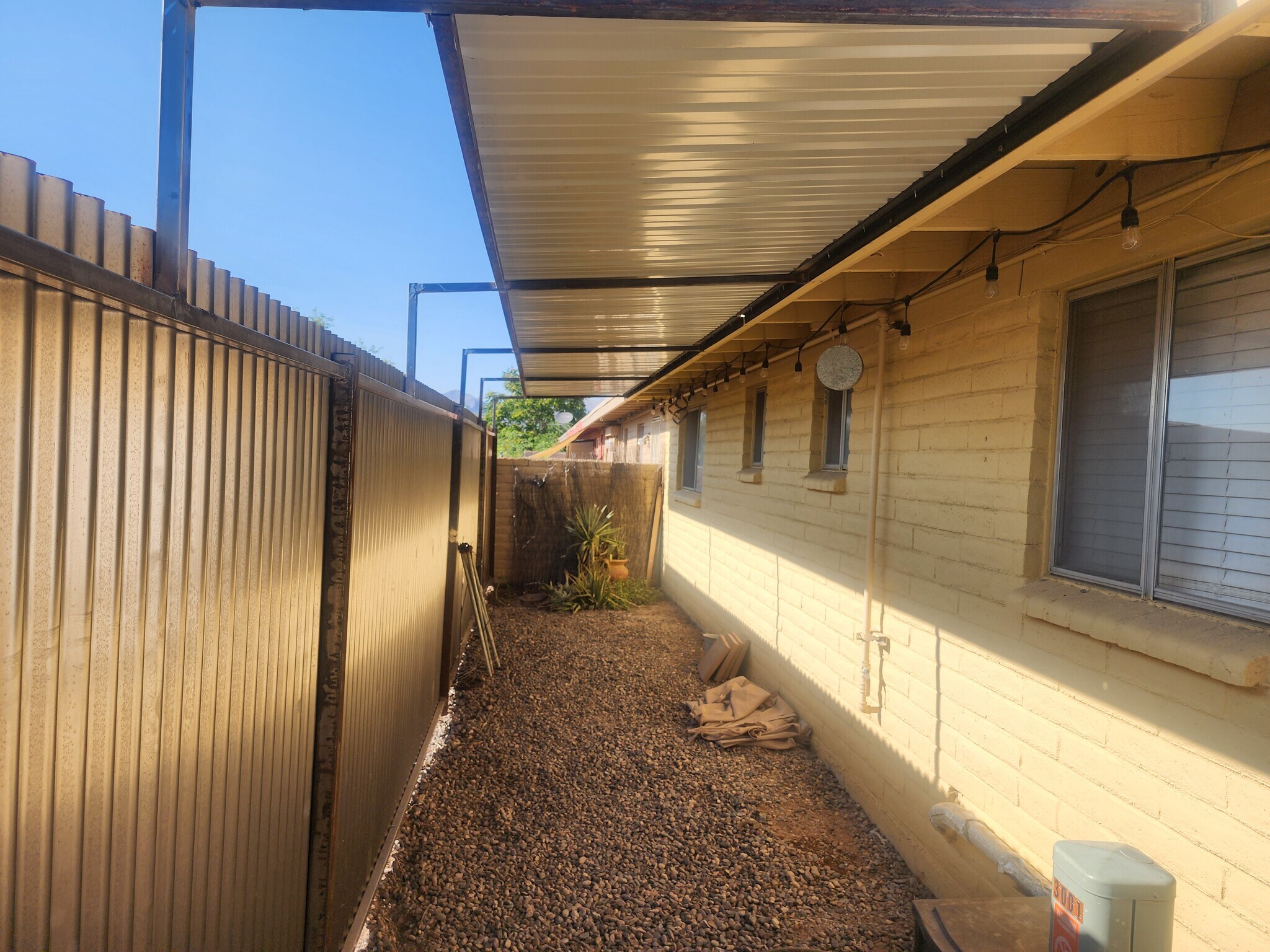 Building Photo - 3001 E Blacklidge Dr