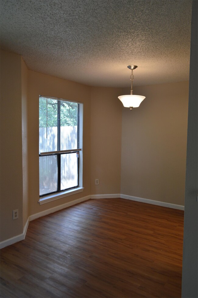 Building Photo - 1215 W Slaughter Ln