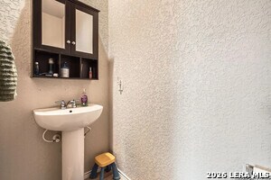 Building Photo - 13039 Heathers Sun