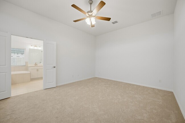 Building Photo - 16634 Villa Del Mar Ln