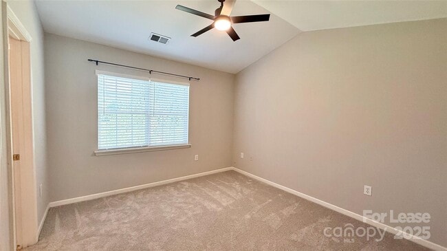 Building Photo - 12571 Bluestem Ln
