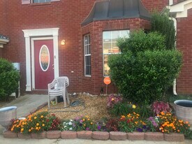 Building Photo - 5599 Windfall Ln