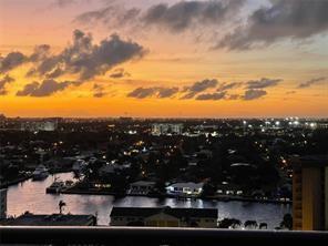 Building Photo - 405 N Ocean Blvd