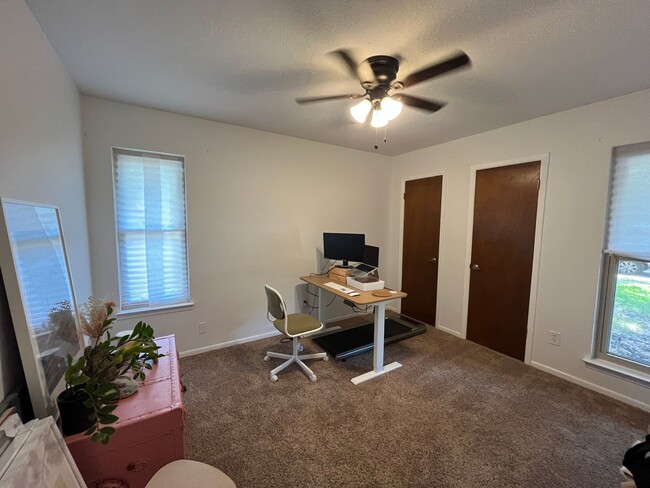 Building Photo - Spacious 1-Story Home with Two Primary Suites