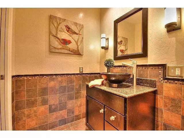 Building Photo - 3561 Sneath Ln