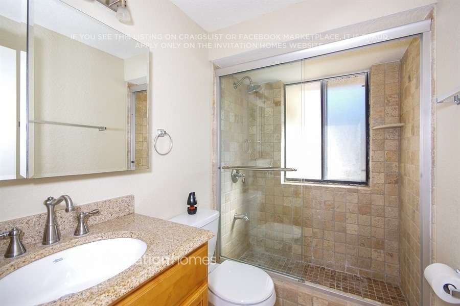 Building Photo - 5404 Bay Lagoon Cir