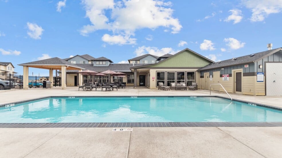 Heated Year Around Pool - Lark View Village