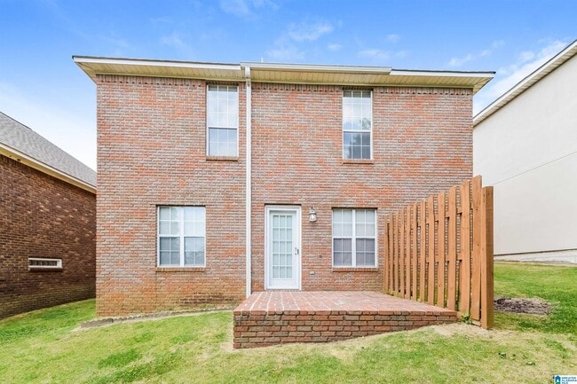 Building Photo - 1232 Riverford Dr