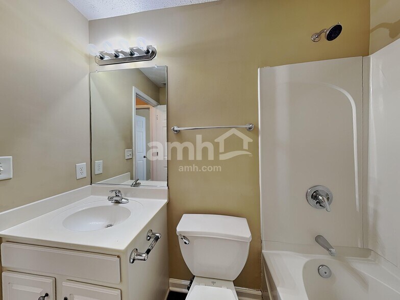 Building Photo - 3607 Sunset Hollow Dr