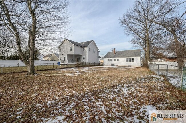 Building Photo - 691 Inman Ave