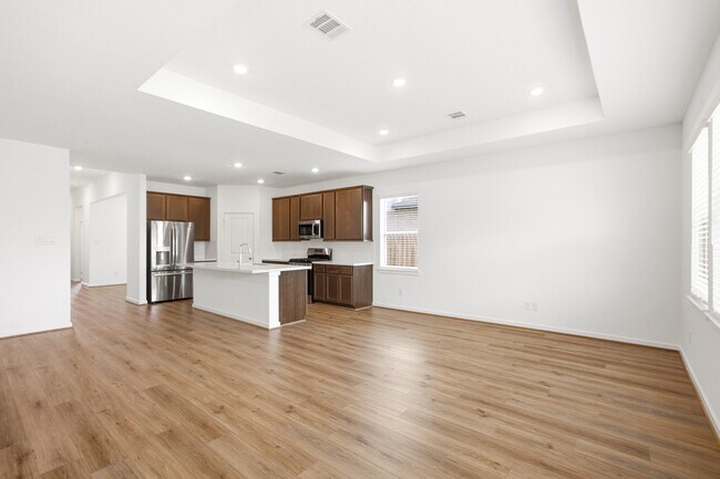 Building Photo - 9723 Avalon Vw Dr