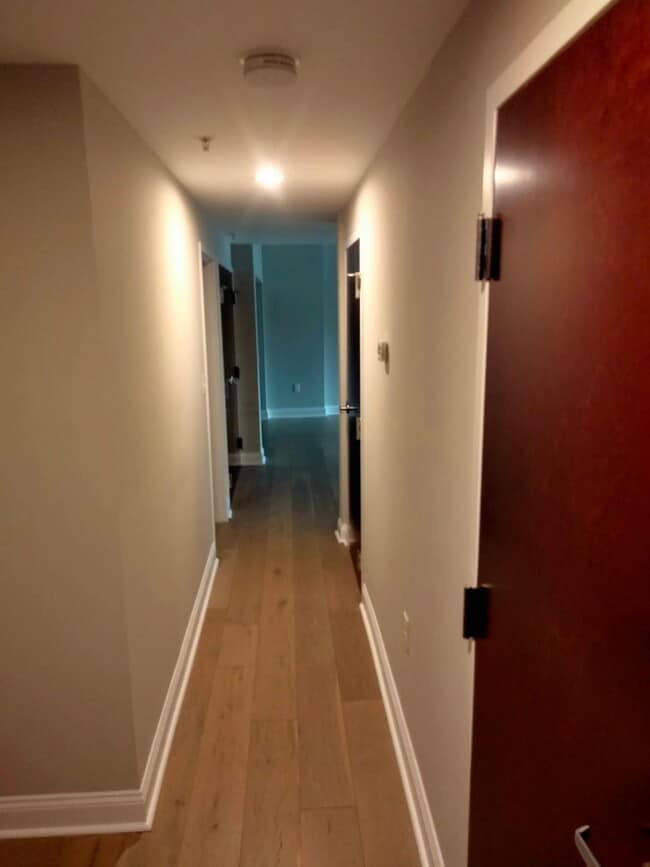 Building Photo - 52 Imlay St