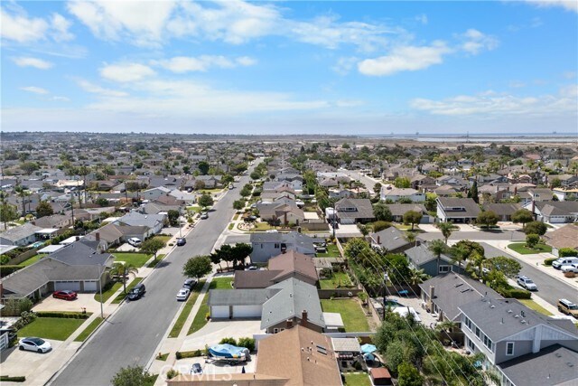 Building Photo - 17551 Misty Ln