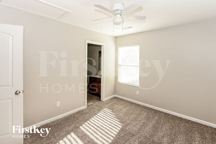 Building Photo - 4194 Broadstairs Dr SW