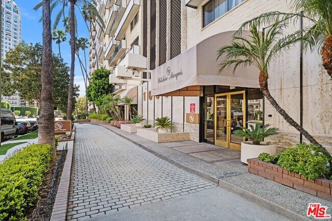Building Photo - 10535 Wilshire Blvd