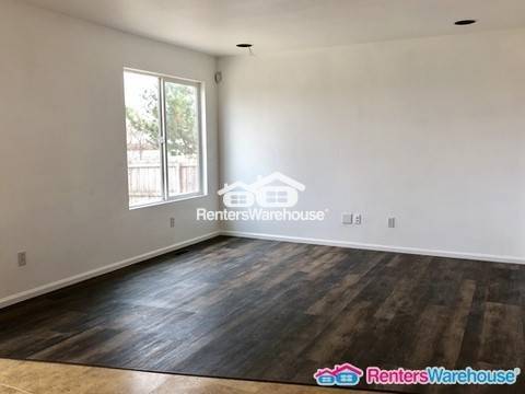 Building Photo - 428 Mt Cameron Ct