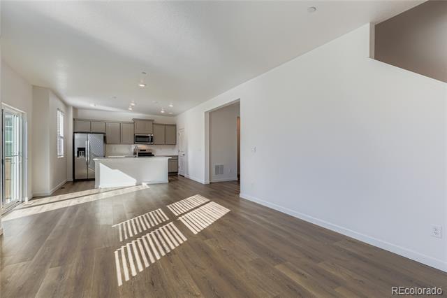 Building Photo - 9935 Ceylon Ct