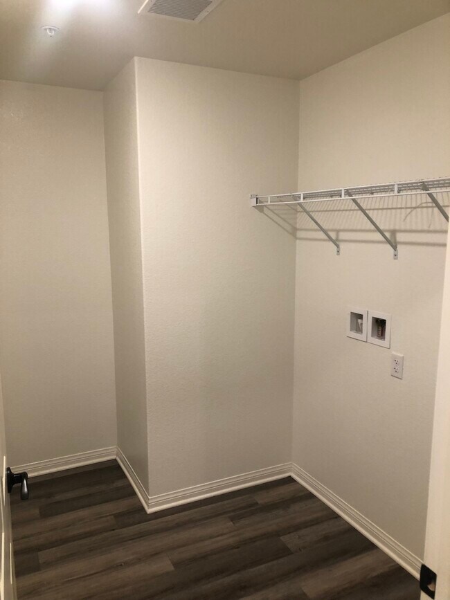 Building Photo - 26756 Calle Celia