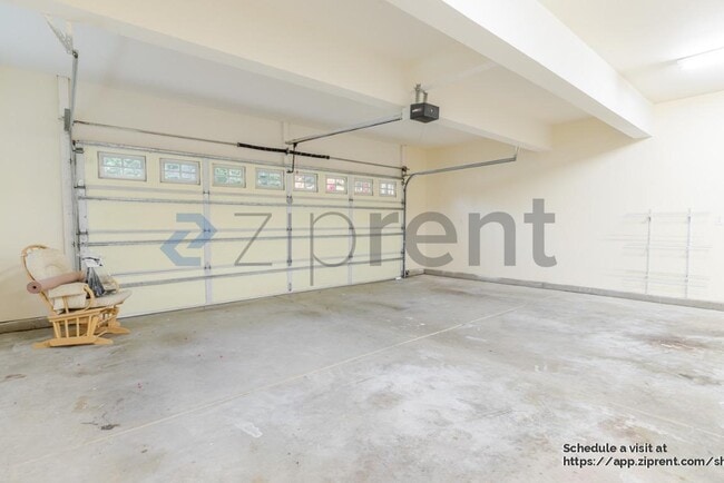Building Photo - 5161 Weston Way