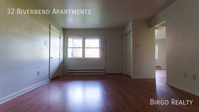 Building Photo - Beautiful 1 Bedroom Apartment- Move in Today!