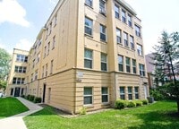 Building Photo - 2321 N Oak Park Ave
